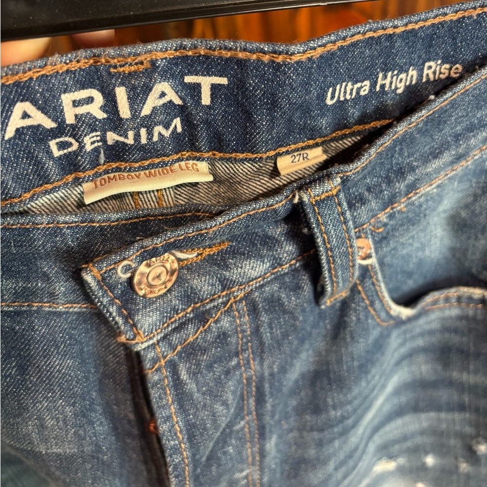Ariat Ultra High Rise Haiti Tomboy Wide Leg Denim Jean - Picture 8 of 15